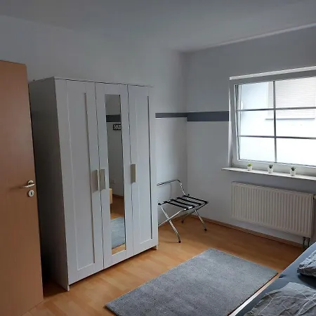 Fruehlingstrasse Apartment